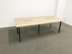 �~�[�e�B���O�e�[�u���@�v�g���@�I���o�[