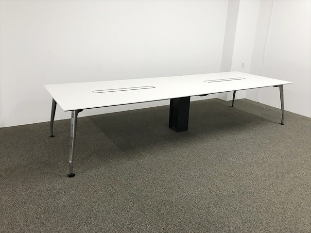 �I�t�B�X�Ƌ�  �~�[�e�B���O�e�[�u���@�v�g���@�T�C�r�@2���V�@SDT-XKJU2412 PAWN 