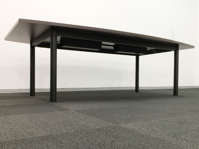 �~�[�e�B���O�e�[�u���@�A�[���E�G�t�E���}�J���@���j�b�g����c�e�[�u���@4���V��