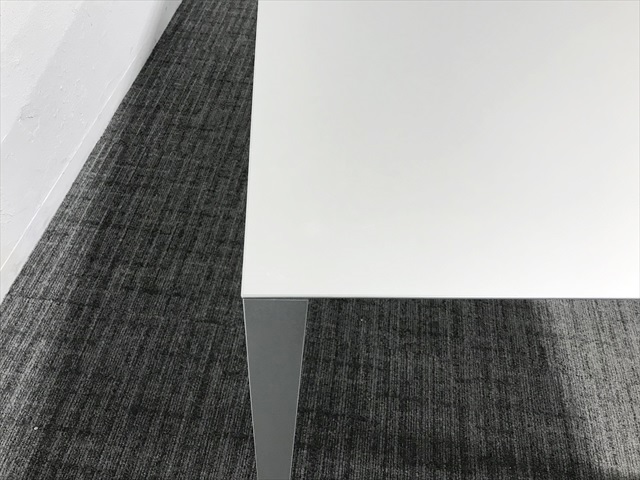 ~[eBOe[u@i@CNXV[@GA[t[@3004 VD