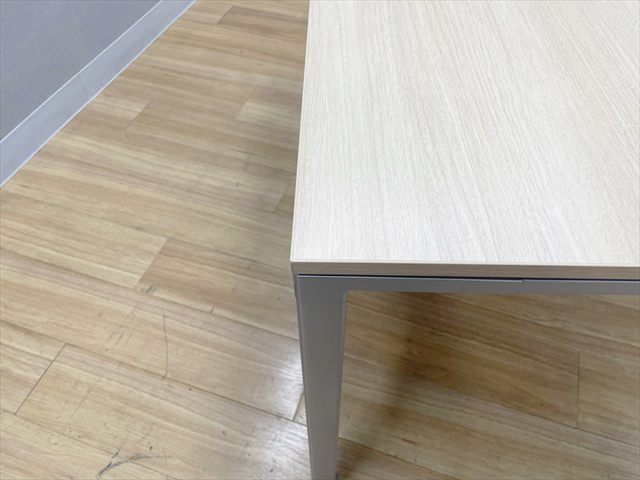 ~[eBOe[u@i@4L13@4L13FB MR67