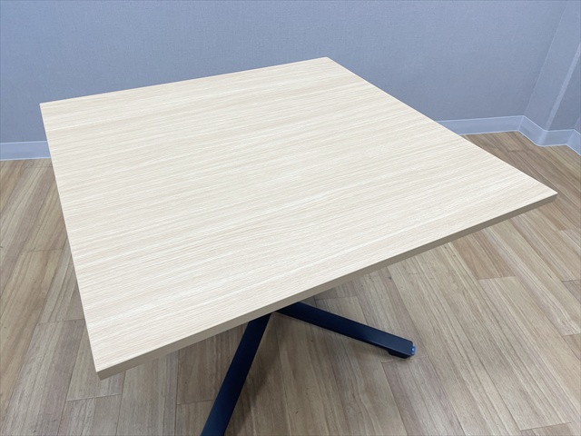 ~[eBOe[u@i@pe[u@tbvgbv@LX^[t@XYT-TFT1010MC1N