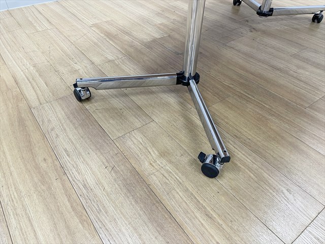 �~�[�e�B���O�e�[�u���@�����i�@USM�L�g�X�@�L���X�^�[�t