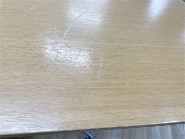 �~�[�e�B���O�e�[�u���@�����i�@USM�L�g�X�@�L���X�^�[�t