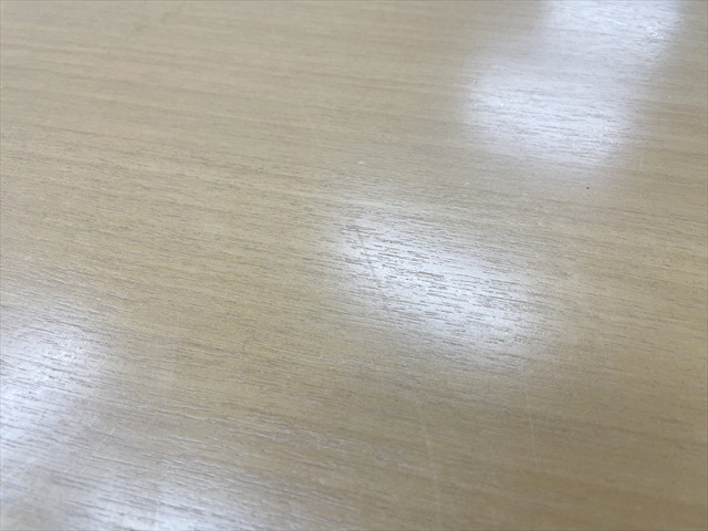 �~�[�e�B���O�e�[�u���@�����i�@USM�L�g�X�@�L���X�^�[�t