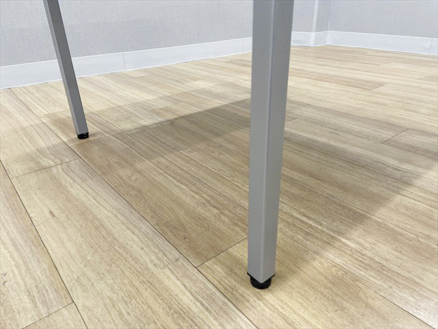 �~�[�e�B���O�e�[�u���@�����i�@�p�e�[�u���@�g���b�Z�@L677AS MG72