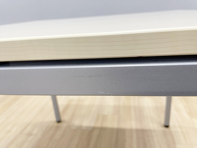 �~�[�e�B���O�e�[�u���@�����i�@�p�e�[�u���@�g���b�Z�@L677AS MG72