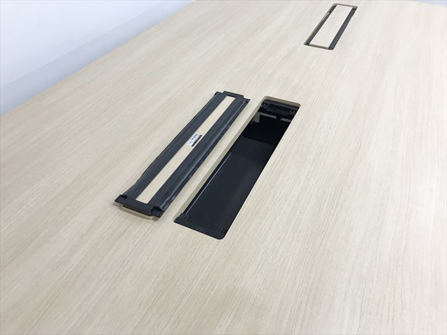 �~�[�e�B���O�e�[�u���@�v�g���@�A�v�V�����t���[�@���f�B�A���[�N�^�C�v�@DY1V1P MK37