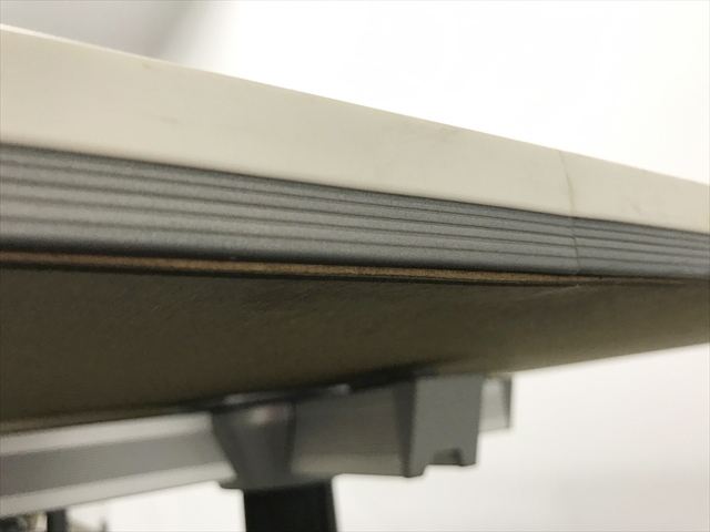 �~�[�e�B���O�e�[�u���@�v�g���@WT-300�@WTT-301PAW