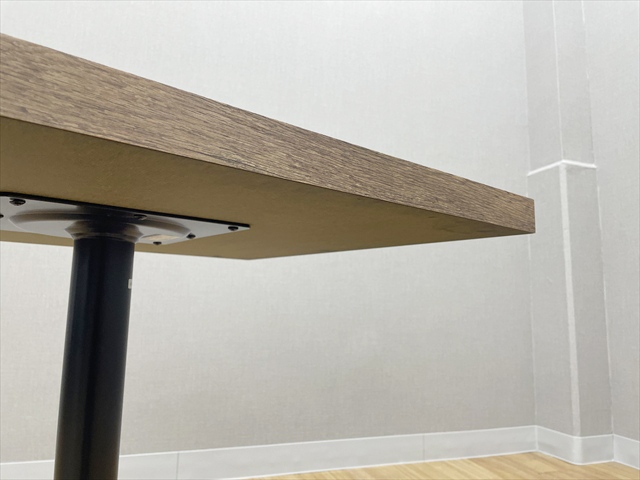 �~�[�e�B���O�e�[�u���@�����i�@�A���g�s�A�b�c�@�@�J�t�F�e�[�u���@MB521G MW72