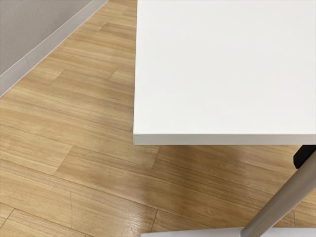 �~�[�e�B���O�e�[�u���@�����i�@�r�G�i�@�V�Œ�ET���r�^�C�v�@MTT-V127MAW