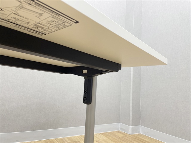 �~�[�e�B���O�e�[�u���@�����i�@�r�G�i�@�V�Œ�ET���r�^�C�v�@MTT-V127MAW