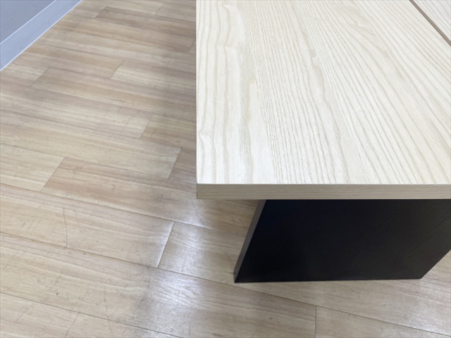 �~�[�e�B���O�e�[�u���@�����i�@VT-1�@�_�C�j���O�e�[�u��