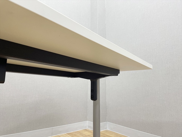 �~�[�e�B���O�e�[�u���@�����i�@�r�G�i�@�V�Œ�ET���r�^�C�v�@MTT-V187BMAW