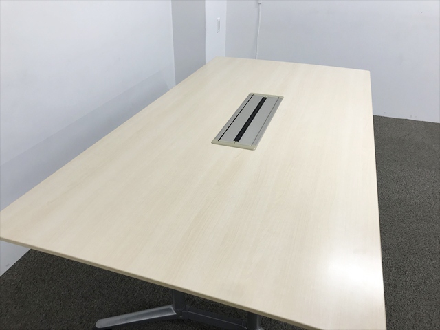 �~�[�e�B���O�e�[�u���@�v�g���@���e�B�III�@4L236B MG16