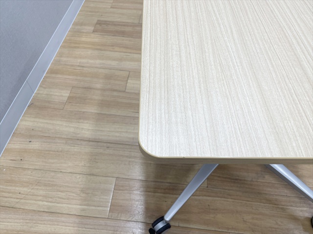 �~�[�e�B���O�e�[�u���@�����i�@�p�e�[�u���@DE�@�\���r�^�C�v�@�L���X�^�[�t�@DDEP-077J-98