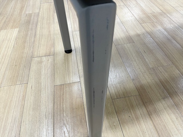 �~�[�e�B���O�e�[�u���@�����i�@ST-3100