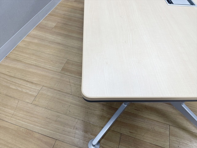 �~�[�e�B���O�e�[�u���@�����i�@WT-300�@WTT-B300P1M