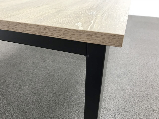 �~�[�e�B���O�e�[�u���@�v�g���@REV