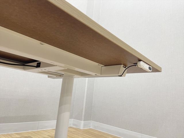 �~�[�e�B���O�e�[�u���@�����i�@�V�d�����~���@�g�C���e�[�u���@JZTP-1809N-A98