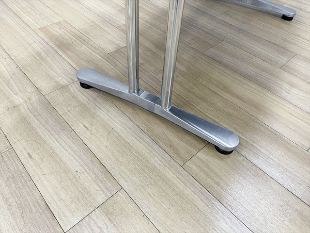 �~�[�e�B���O�e�[�u���@�����i�@�C���^�[���C�X�@4L31SE MB05