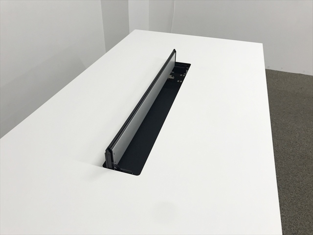 �~�[�e�B���O�e�[�u���@�����i�@�T�C�r�@SDT-XKU189 MCWN3