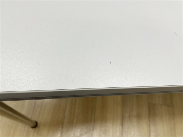 �~�[�e�B���O�e�[�u���@�����i