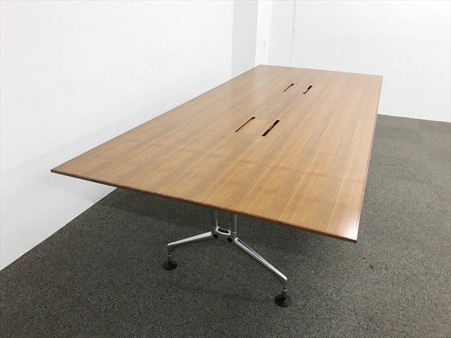 ミーティングテーブル 要組立[Vitra/ヴィトラ][中古]|ミーティング