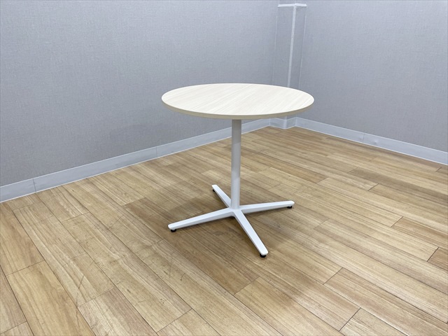 �ۃe�[�u���@�j���[�g�@�\���r�@�T�[�N���^�C�v