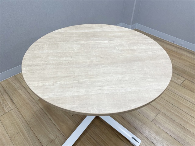 �ۃe�[�u���@�m�b�g���[�N�@�J�t�F�e�[�u���@�L���X�^�[�t�@DLJP-099CN1-26