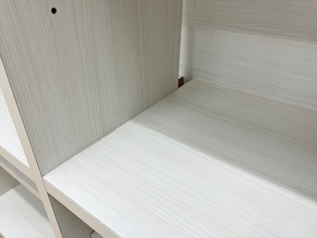 nCJE^[@炵̃fUC@JE^[e[u@KIM-BRB170CT