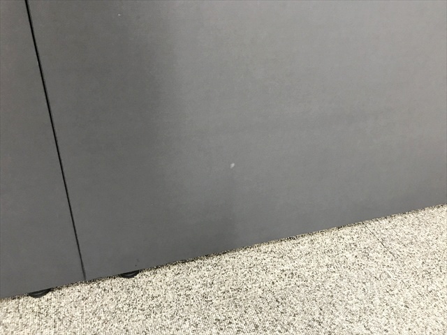 �n�C�J�E���^�[�@�v�g���@�f�C�Y�I�t�B�X�@�r�b�O�e�[�u���@�n�C�^�C�v�@2���V�@�Ɩ��t