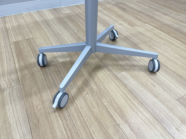 ����@�V���~���@MS8�@�A�N�������^�C�v�@�L���X�^�[�t