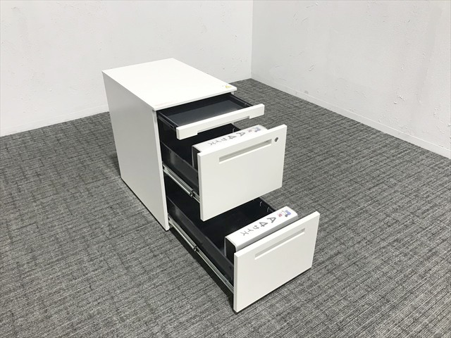 �C���T�C�h���S���i�n�C�^�C�v�j�@3�i�@CZR