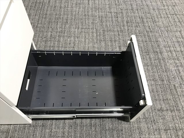 �C���T�C�h���S���i�n�C�^�C�v�j�@3�i�@CZR