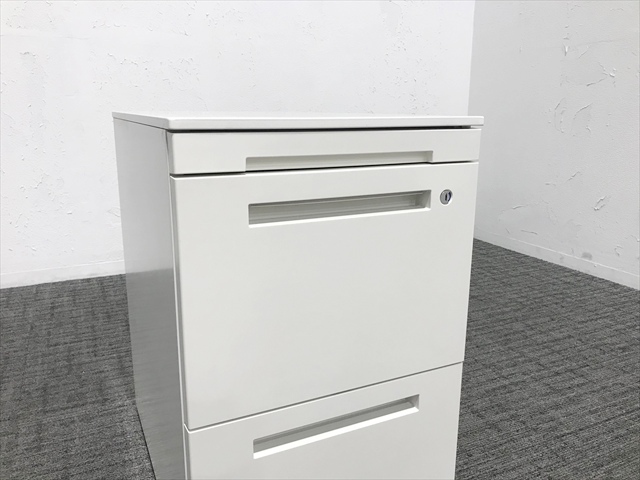 �C���T�C�h���S���i�n�C�^�C�v�j�@3�i�@CZR