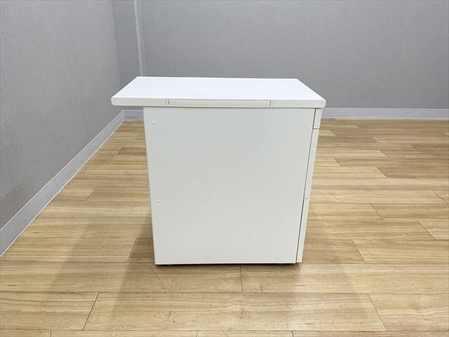 �e�f�X�N�@3�i�@VILLAGE�@8VD04W MJ59