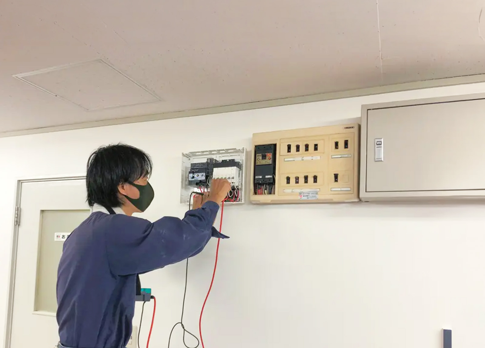 電気工事写真